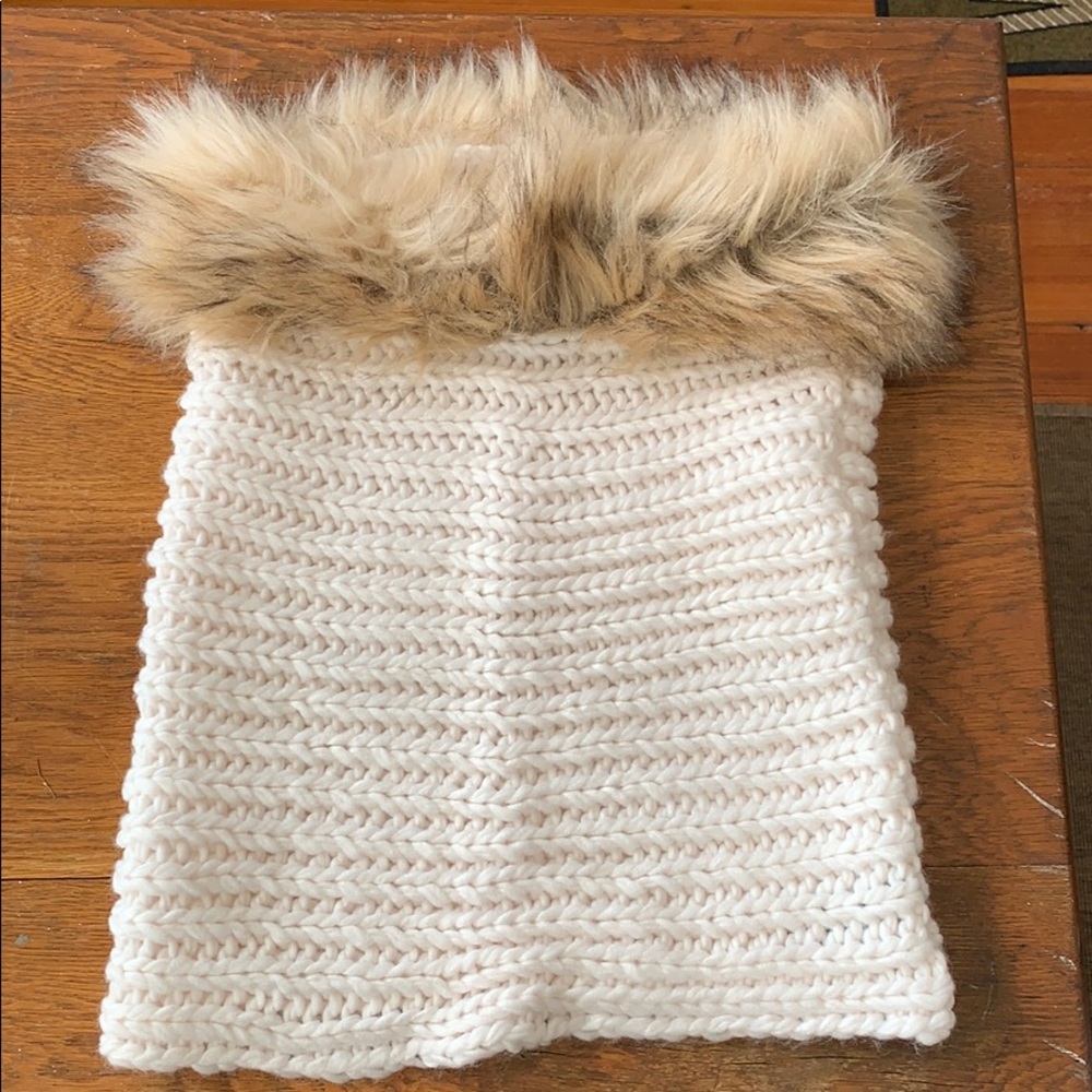 Wide Winter Scarf with Fur